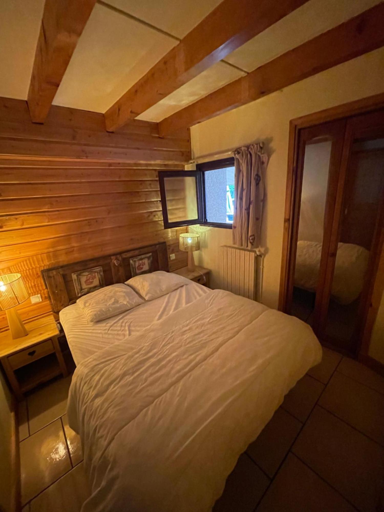 Le Chal Heureux Bel Appartement Dans Vieille Ferme De Montagne Renovee 莱索尔 外观 照片