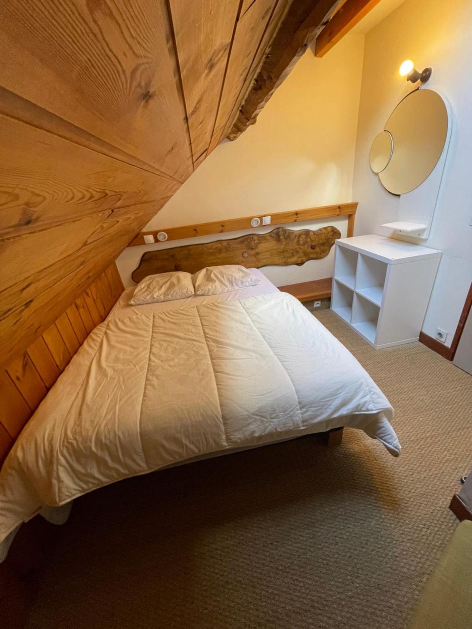 Le Chal Heureux Bel Appartement Dans Vieille Ferme De Montagne Renovee 莱索尔 外观 照片